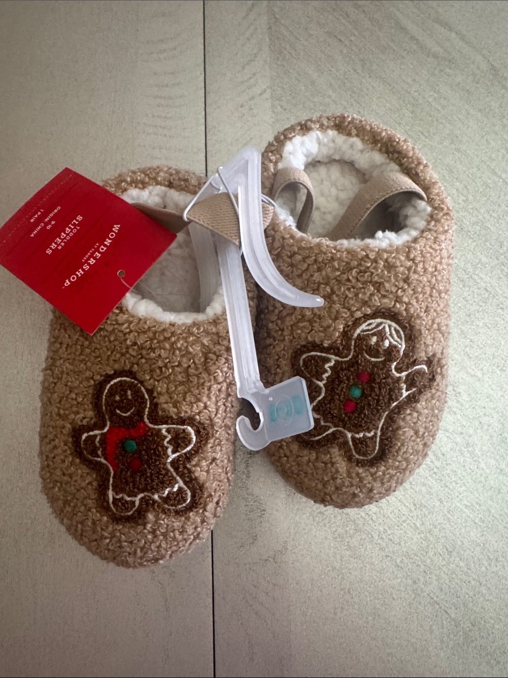 Wondershop Brown Gingerbread Sherpa Kids Slippers